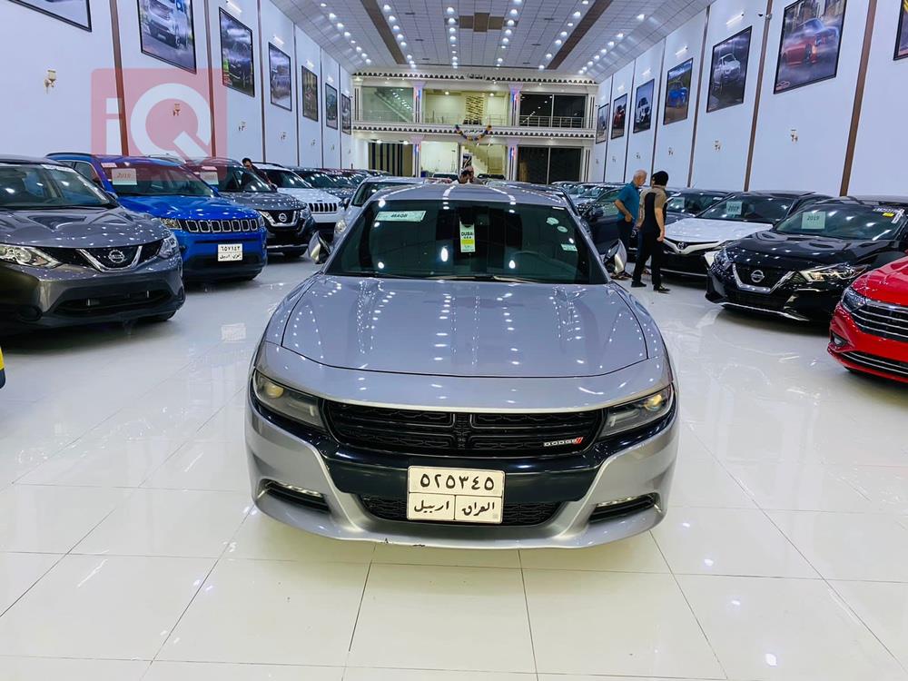 دودج تشارجر